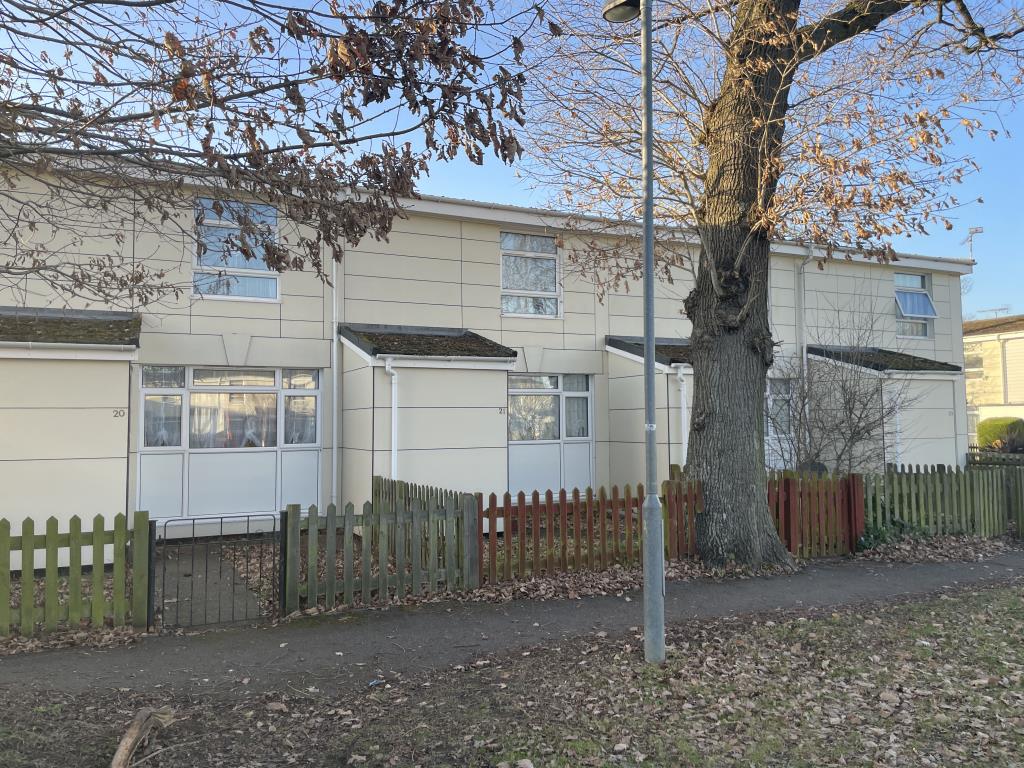 Lot: 76 - HOUSE IN NEED OF IMPROVEMENT -